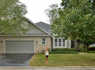 504 Pebble Beach Ln, Riverwoods, IL 60015