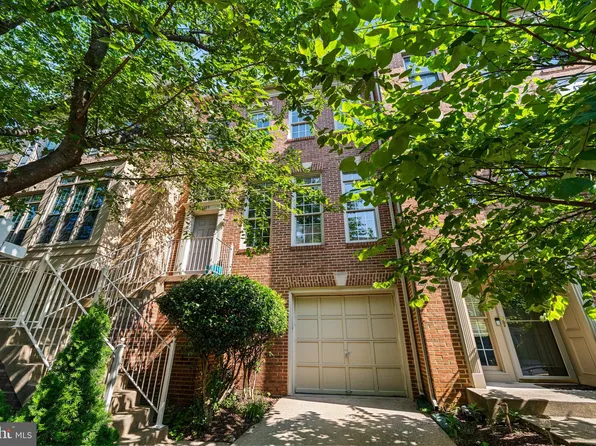4689 Kirkpatrick Ln, Alexandria, VA 22311