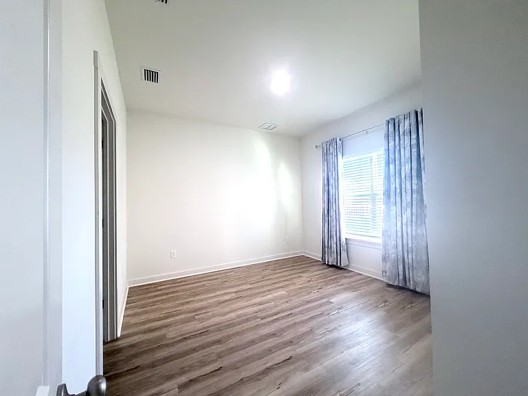 2323 Discovery Loop — Photo 3
