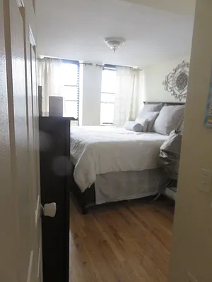 Rented by Space Real Estate | media 63