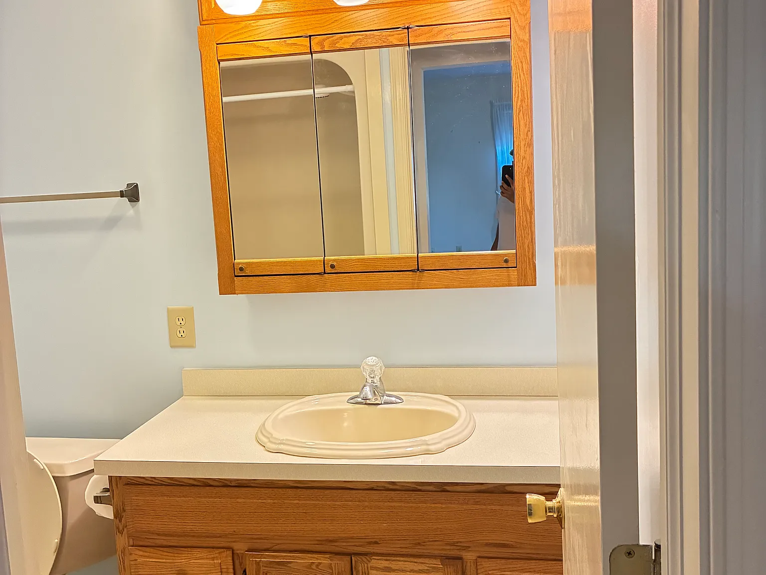 Studio, 368 sqft, $1,050 — Photo 4