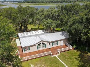 173 E Cowpen Lake Rd, Hawthorne, FL 32640