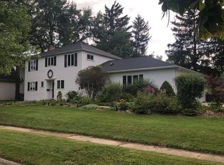 405 Lucile St, Fort Atkinson, WI 53538