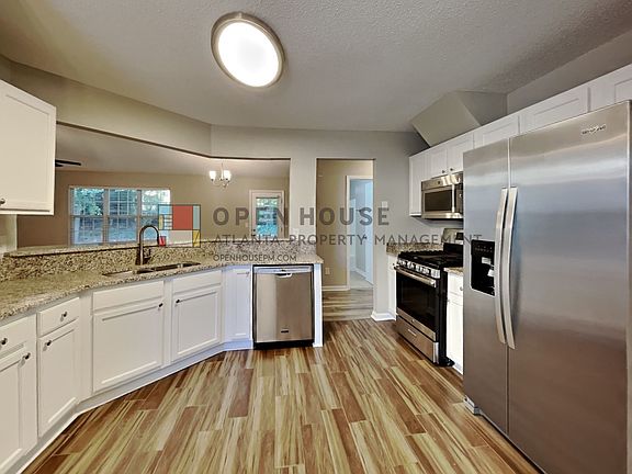 2_Image_i1foCeGWEs_11042024