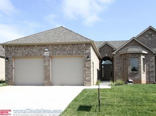 2400 Rokeby Rd, Lincoln, NE 68512