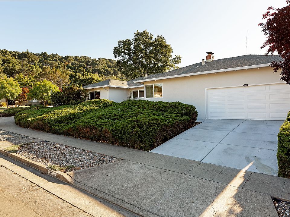 1st image of 5547 Blossom Acres Dr