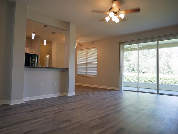 5th image of 1828 Lexington Pl