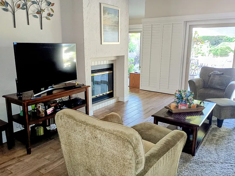 2598 Coronado Pl #1 — Photo 5