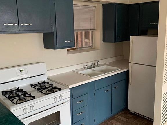 5th image of 5254 N Neenah Ave #I