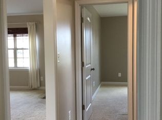 505 Waldorf Ct, Hubert, NC 28539