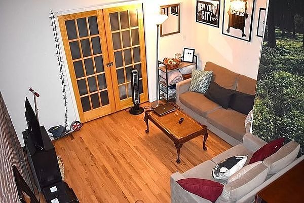 1st image of 113 E 11th St #1A