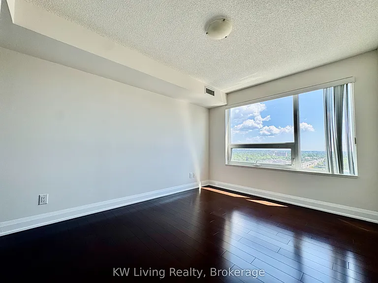 1 Uptown Dr #1909 — Photo 8