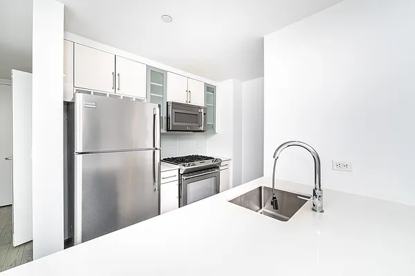 Rented by Platinum Properties | media 11