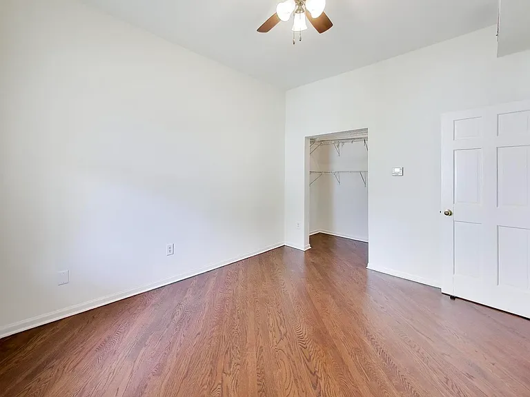 3308 N Racine Ave #2 — Photo 9