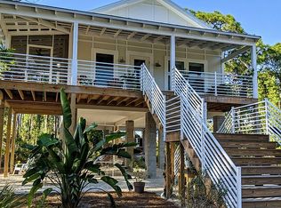 1695 Pompano Ave, Englewood, FL 34223