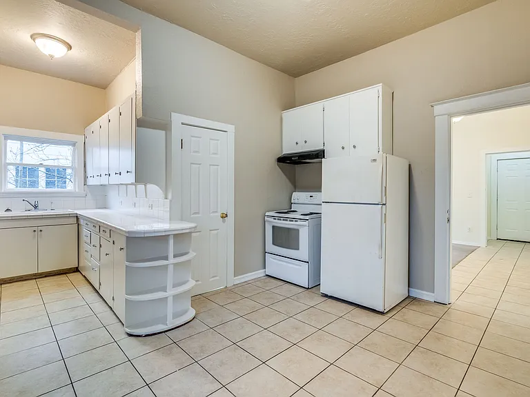 5814 N Mississippi Ave #3 — Photo 10