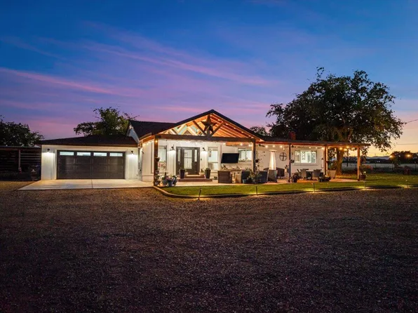 20050 Plains Dr, Red Bluff, CA 96080