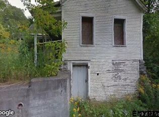 144 River Rd, Petersburgh, NY 12138