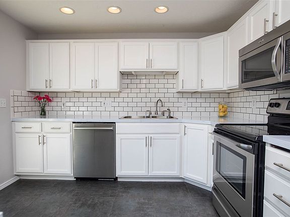 5th image of 12020 E 31st Ave
