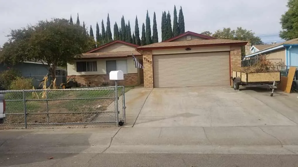 7043 Silver Glen Way photo 1
