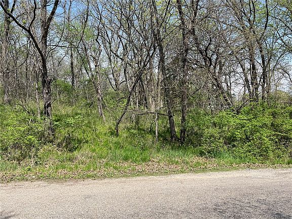 3rd image of 4280 Panorama Dr