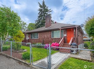 4207 S Bateman Street, Seattle, WA 98118