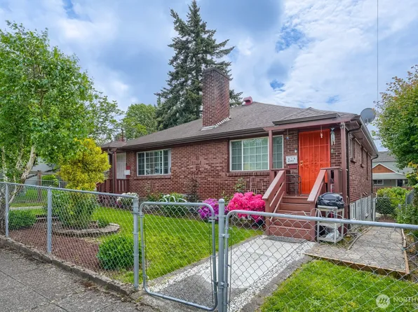 4207 S Bateman Street, Seattle, WA 98118