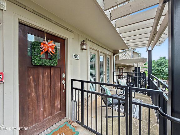 2nd image of 3915 Cherokee Woods Way APT 209