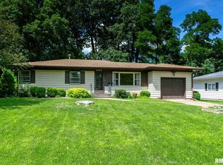 4513 27th Ave, Rock Island, IL 61201