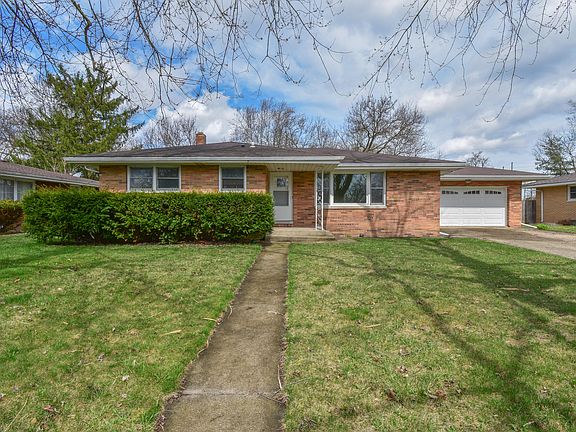 2nd image of 2116 W 57th Pl