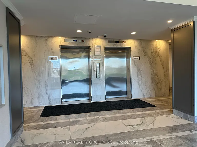 2900 Battleford Rd #210 — Photo 6
