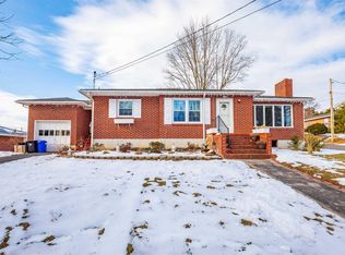 210 W Ridge St, Wytheville, VA 24382