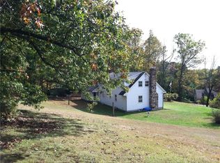 141 Painter Rd, Southbury, CT 06488