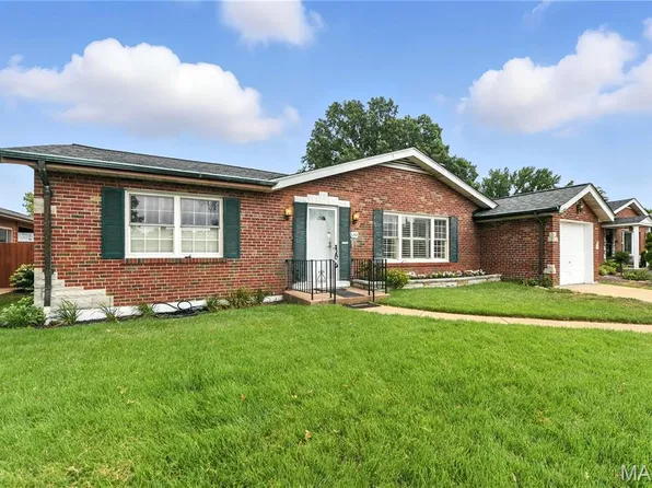 6269 Kinsey Pl, Saint Louis, MO 63109