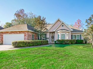 660 Magnolia Ridge Dr E, Mandeville, LA 70448