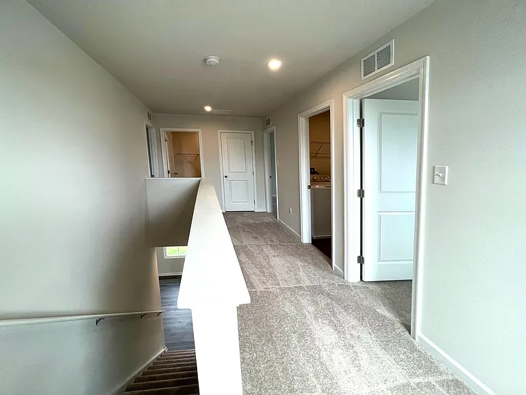 26033 Tulip Xing — Photo 27