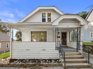 920 Aurora STREET, Waukesha, WI 53186
