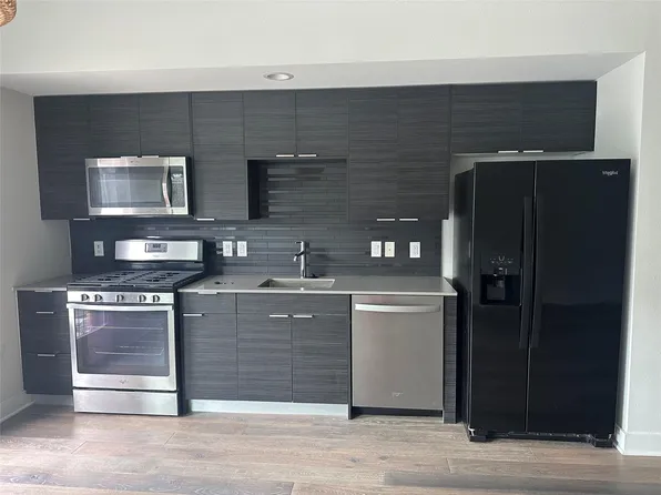 1800 E 4th St Unit 321, Austin, TX 78702