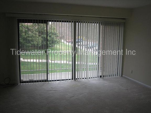 3rd image of 6022 Westchester Park Dr APT 201
