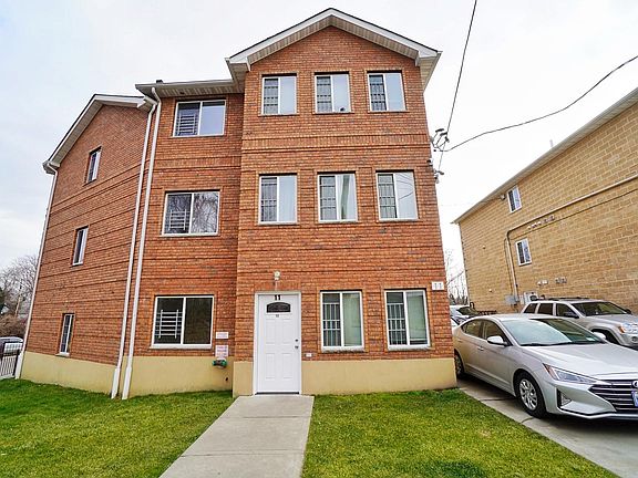 3rd image of 11 Mosel Ave #1B