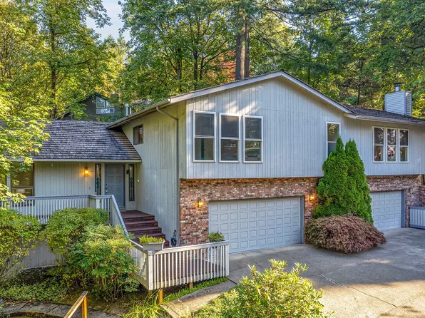 1 Bernini Ct, Lake Oswego, OR 97035
