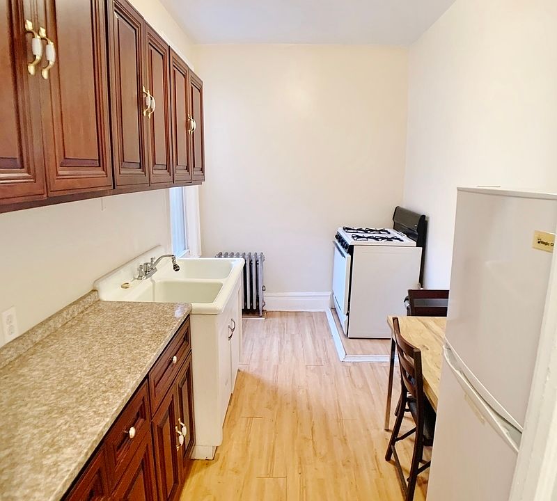 1st image of 28-16 41st Ave #2A