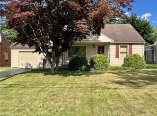 189 Forest Hill Dr, Youngstown, OH