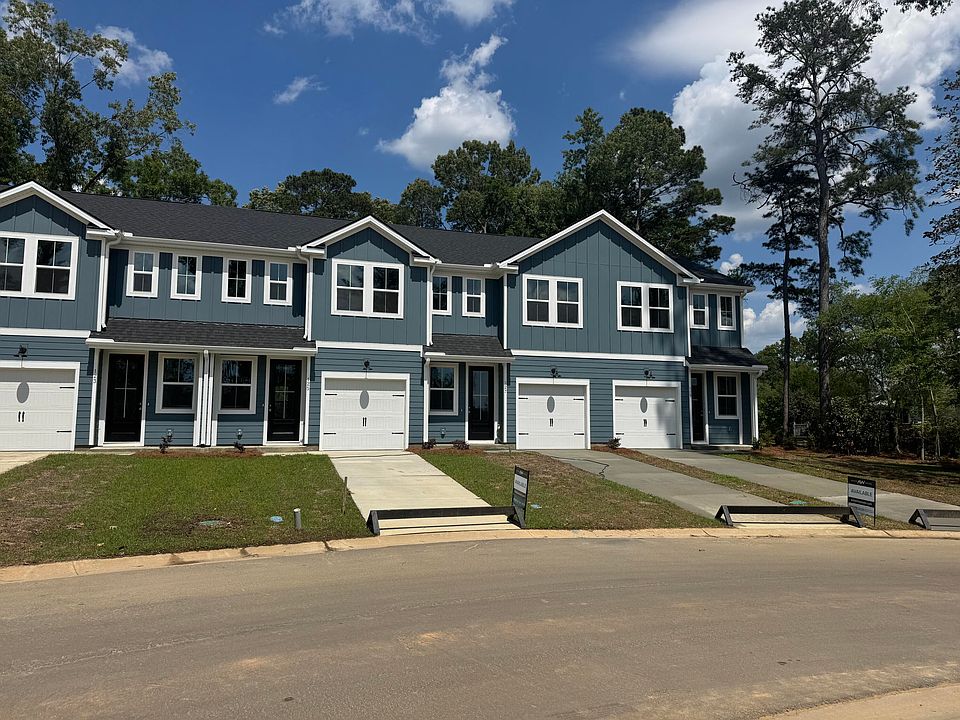 1st image of 129 Berry Shoals Dr