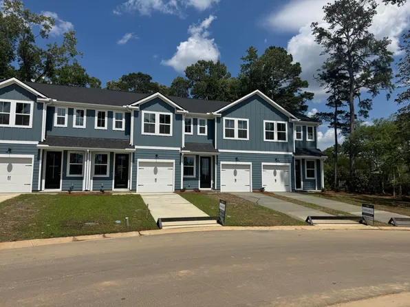 129 Berry Shoals Dr, Summerville, SC 29485