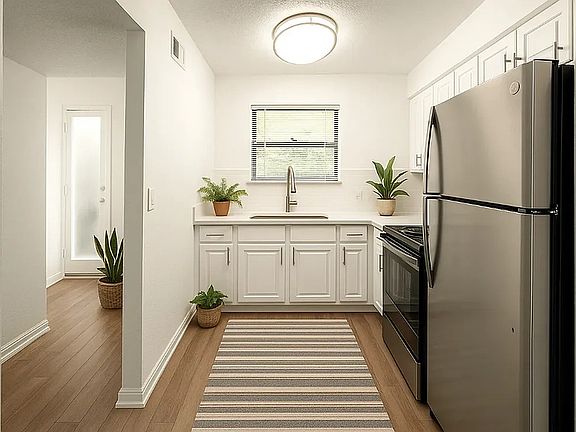 4th image of 4939 Winters Chapel Rd #2