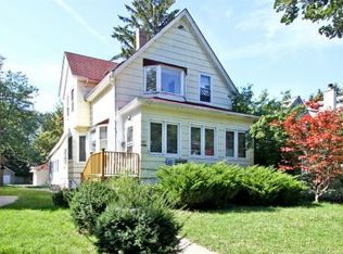 141 Prairie Ave, Wilmette, IL