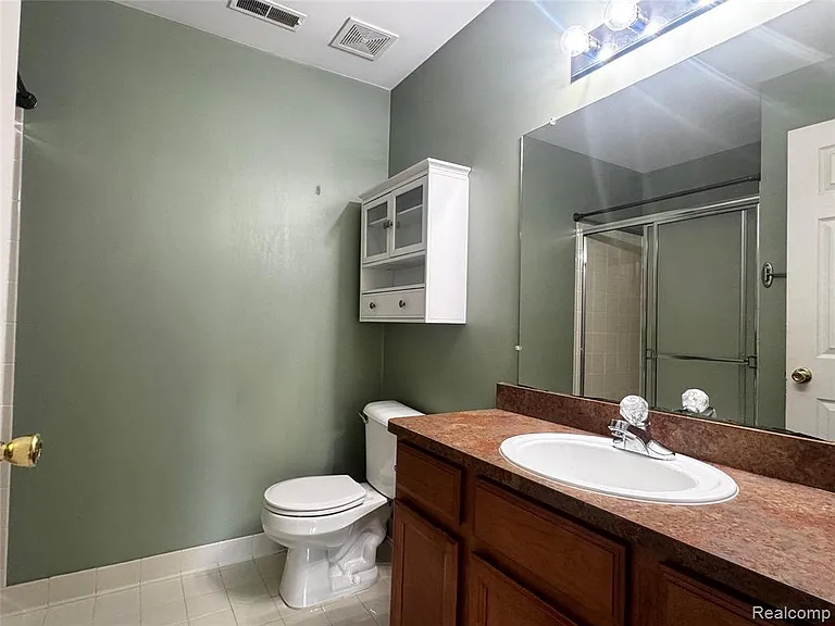45997 Rhodes Dr — Photo 9