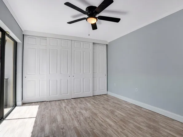 2114 21st Lane, Palm Beach Gardens, FL 33418