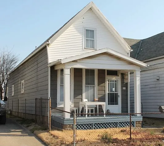 516 E Virginia St — Photo 1